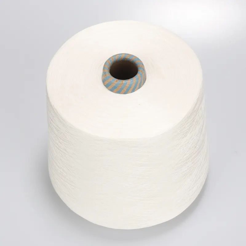 32S 80% polyester 20% bambus kompakt siro spinding blandet garn til håndklæde